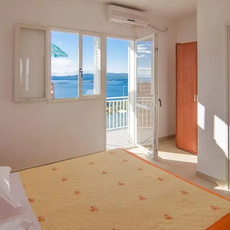 Biserka Tatil Evi *