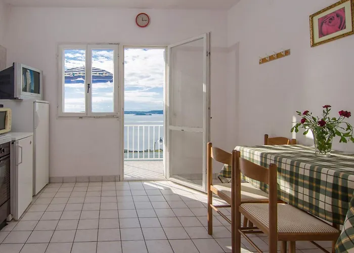 Dom wakacyjny Biserka *